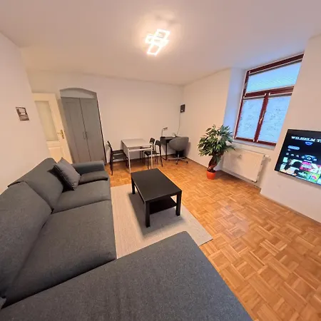 Apartment Souterrain *